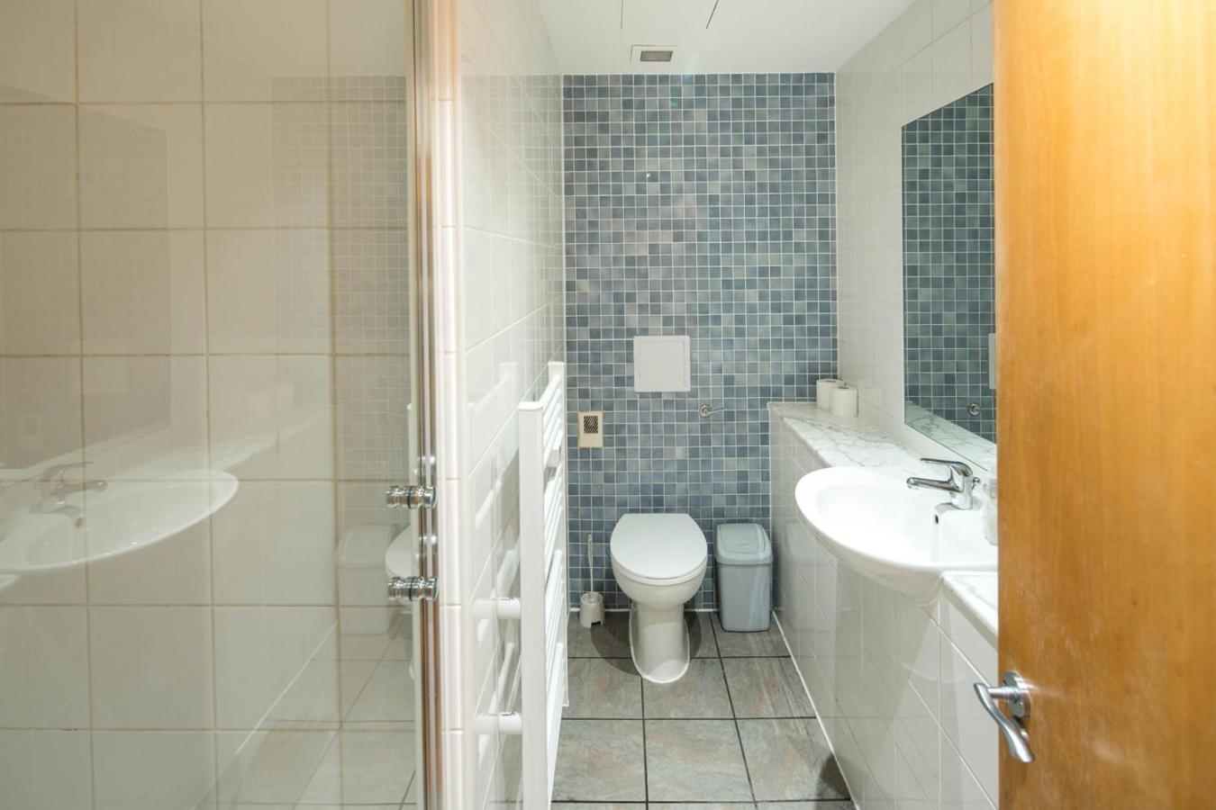 Superfast Broadband 2bd Flat Farringdon Londres